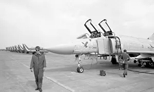 Hawks: McDonnell Douglas Phantom FGR.2 XV410