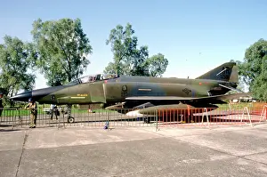 4000: McDonnell Douglas RF-4C Phantom 69-0381