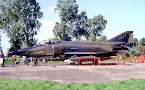 4000: McDonnell Douglas RF-4C Phantom 69-0381