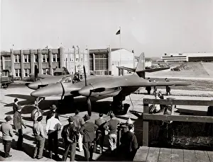 Ruine: McDonnell XP-67 -shown at its public debut, this fighte
