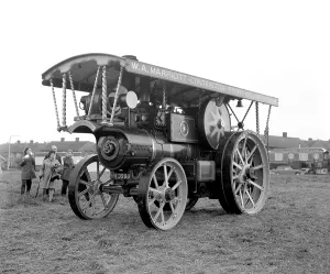 1713: McLaren Showman's Conversion number 1713 The Banshee