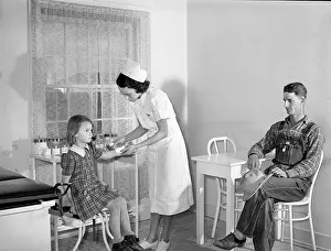 Shafter: Medical - migratory labour camp- social issues