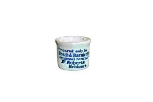 Medics: Medicinal preparation pot