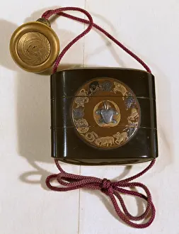 Lacquer: Medicine Box