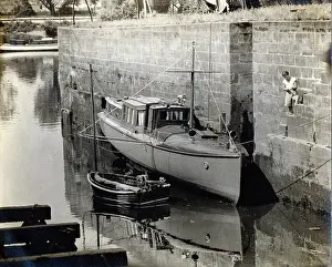 Medusa: Medusa in the opening to Cubitts Dock