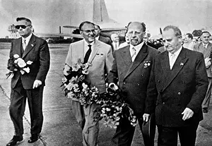 Ulbricht: Meeting at the Airport