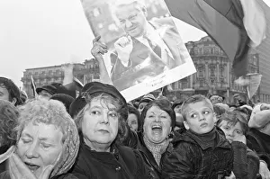 Supporting: Meeting in Manege Square, 1991