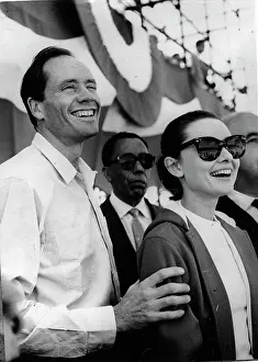 Extras: Mel Ferrer and Audrey Hepburn in Rome