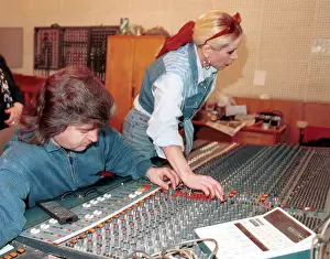 Operator: Melodiya record studio, 1999