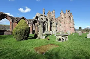 Roxburghshire: Melrose Abbey, Borders, Scotland