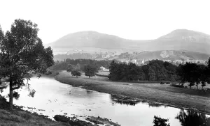Melrose: Melrose, from River Tweed 1901