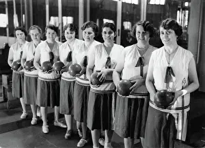 Members of the Berlin Ladies bowling