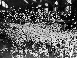 Tossing: Members of the British Navy