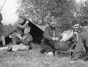 Jugend: Members of the Buendische Jugend in a camp, 1933