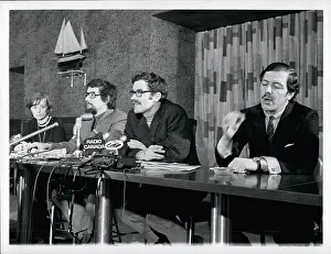 Langlois: Members of FLQ in a meeting