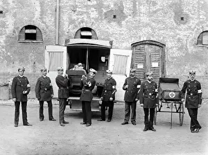Rotes: Members of the German Red Cross, circa 1900