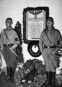 Andreas: Memorial plaque for fallen SA members, 1935