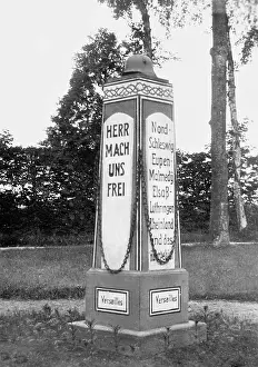 Remembered: Memorial stone against the Treaty of Versailles