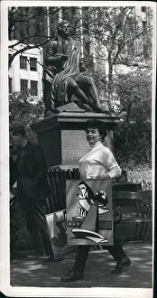 L.c.c: Memorials - Monuments - Museums - Parks - Statues