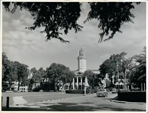 Plein: Memorials - Monuments - Museums - Parks - Statues
