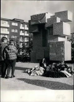 Kristallnacht: Memorials - Monuments - Museums - Parks - Statues