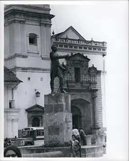 Sucre: Memorials - Monuments - Museums - Parks - Statues