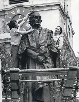 Bronce: Memorials - Monuments - Museums - Parks - Statues