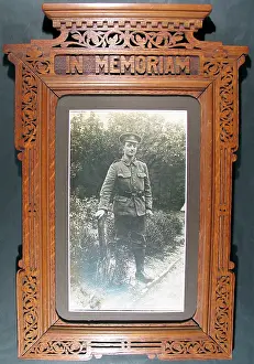 Memoriam: An In Memoriam photo frame