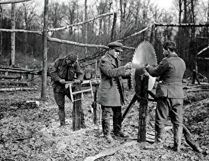 Tuning: Men with circular saw, Western Front, WW1