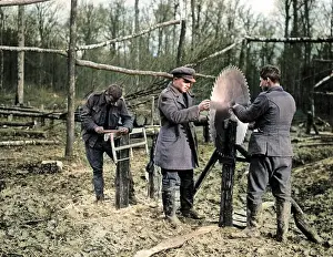 Tuning: Men with circular saw, Western Front, WW1