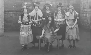 Blokes: Men dressed up as women