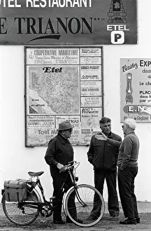 Breton: Three men Etel, France