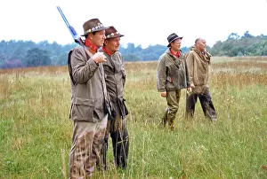 Arden: Men - hunting - rifles - recreation