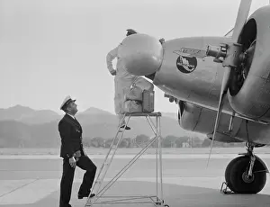 Glendale: Men - Occupations - Airplane - Agriculture
