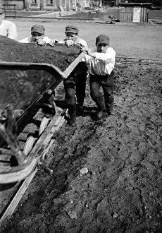 Toil: Men of the Voluntary Labour Service - FAD at