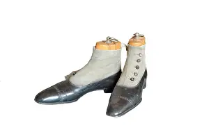 Collectables: Men's button boots