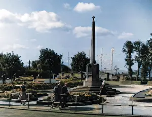 Prestwick: MERCAT CROSS