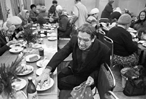 Dinners: In Mercy House, 1994
