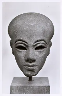 Akhenaten: Meritaton, the eldest of six daughters of King Akhenaten