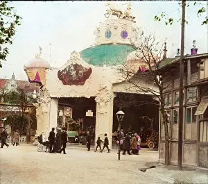 Volksprater: A merry-go-round