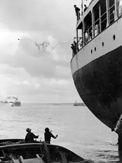 Heaving: MERSEY TUG