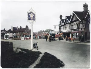 Merstham: MERSTHAM - 1922
