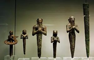 Nail: Mesopotamia. Foundation nails. 3rd Millenium BC. Bronze. Ir