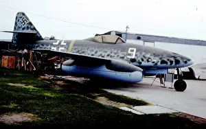 Jumo: Messerschmitt Me 262A T2-4012 - White 9