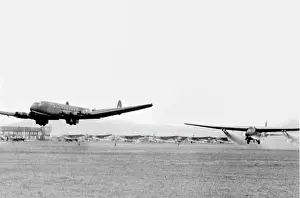 Gliders: Messerschmitt Me 321 Gigant glider taking off
