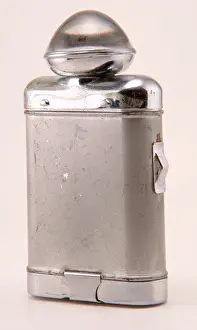 Chrome: Metal UK Eveready torch