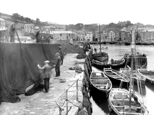 Mevagissey: Mevagissey, Spreading the Nets to dry 1924
