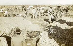 Burying: Mexican Revolution - Burying the dead