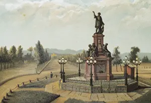 Reforma: Mexico City. Monument to Columbus