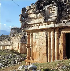 Puuc: MEXICO/YUCATAN/LABNA